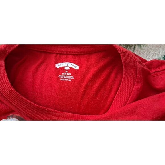 Holiday Time Meowy Christmas Cats and Ribbons Wreath T Shirt Medium (38-40) - Picture 3 of 3